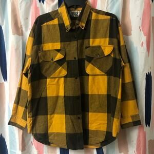 Vintage Athentico Forenza Black and Yellow Plaid Long Sleeve Button Down Top